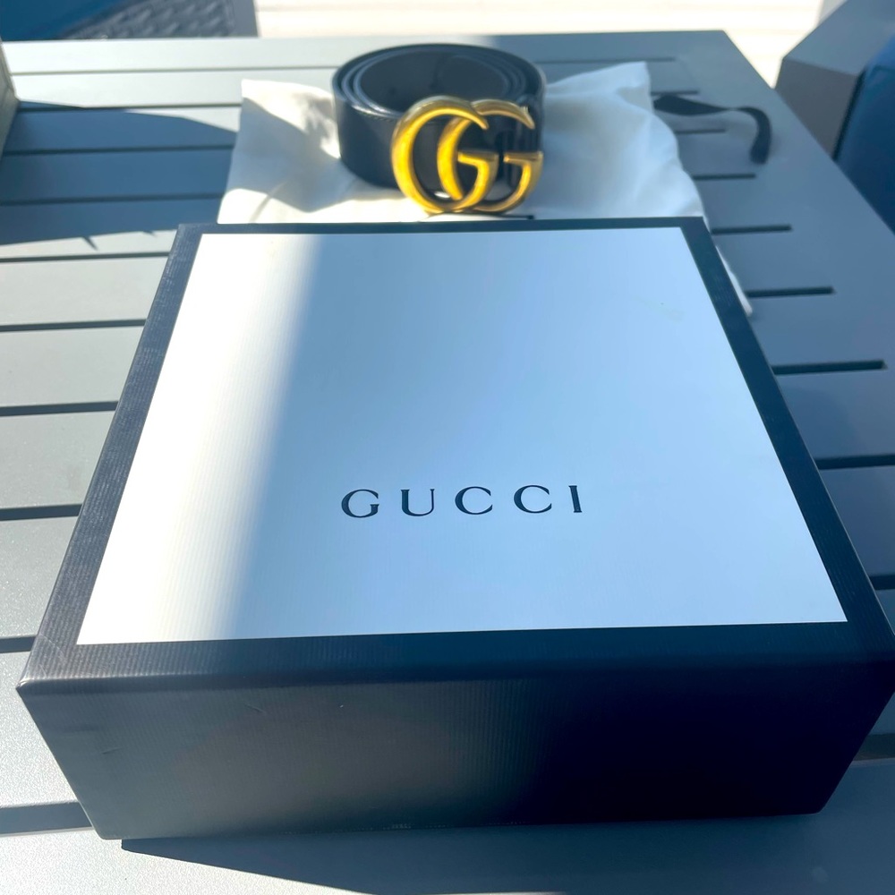 Authentic Gucci Belt size 85/34